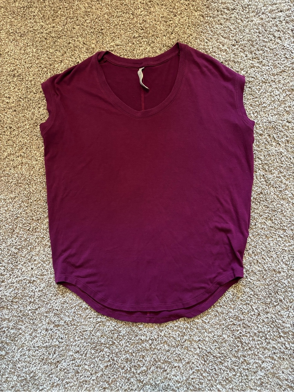 Athleta Sleeveless V-Neck Tank in Burgundy Plum
